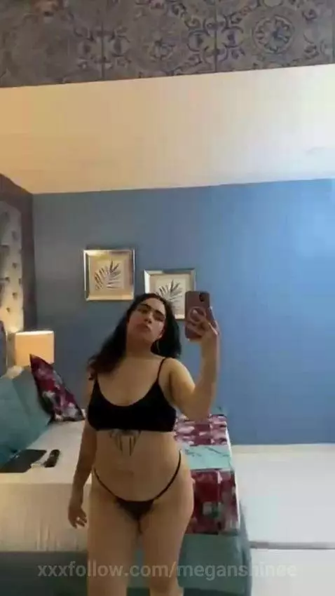 Curves full of very exciting stories by meganshinee