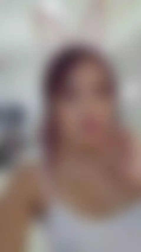 sexy girl by alaia-browns