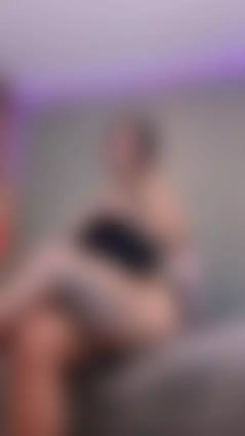 what do you think? 🔥💋 by isabellacooperss