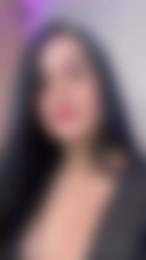 My hands want to explore my body tonight🔥😏 by isabellacooperss