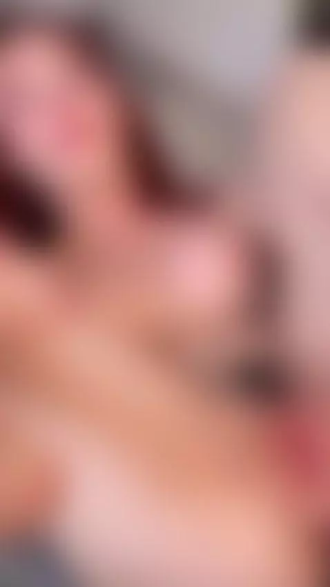 i have a gift for you 👇🏻😈❤️‍🔥 by ariigomez