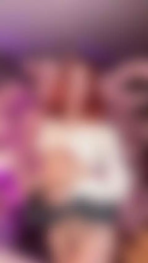 👇🏼😈 I have a gift for your by ariigomez