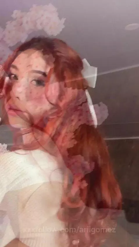 👇🏼😈 I have a gift for your by ariigomez