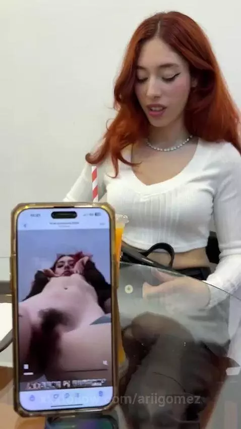 👇🏼😈 I have a gift for your by ariigomez