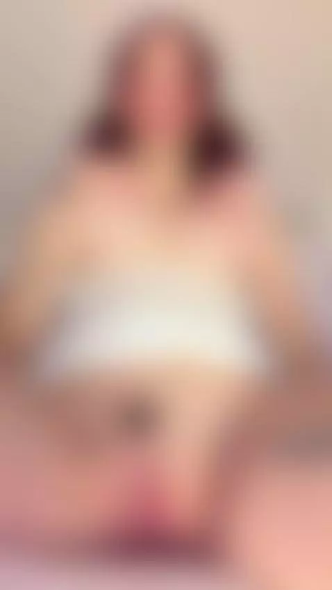 👇🏼😈 I have a gift for your by ariigomez