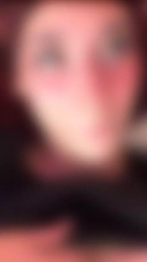 👇🏼😈 I have a gift for your by ariigomez