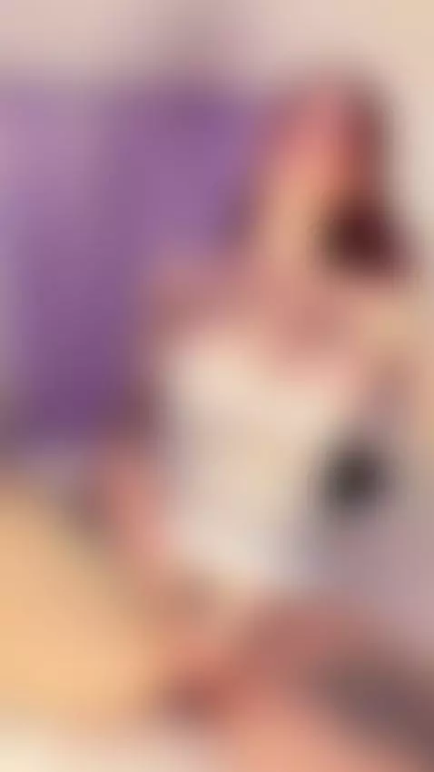 👇🏼😈 I have a gift for your by ariigomez