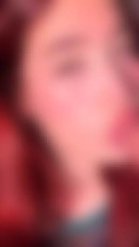 👇🏼😈 I have a gift for your by ariigomez