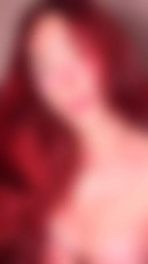 👇🏼😈 I have a gift for your by ariigomez