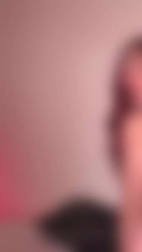 👇🏼😈 I have a gift for your by ariigomez