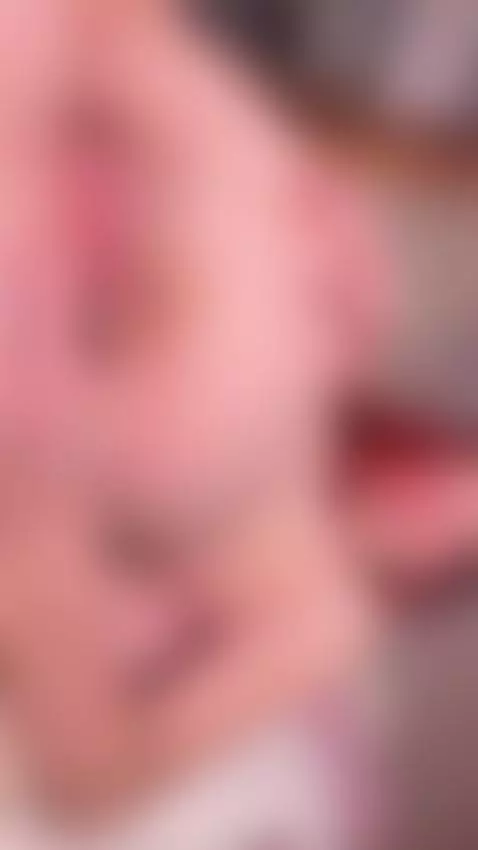 👇🏼😈 I have a gift for your by ariigomez