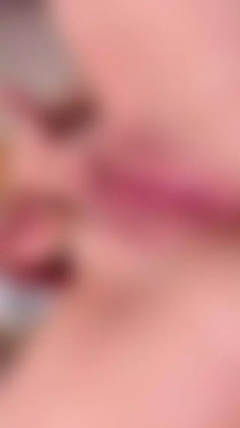 👇🏼😈 I have a gift for your by ariigomez