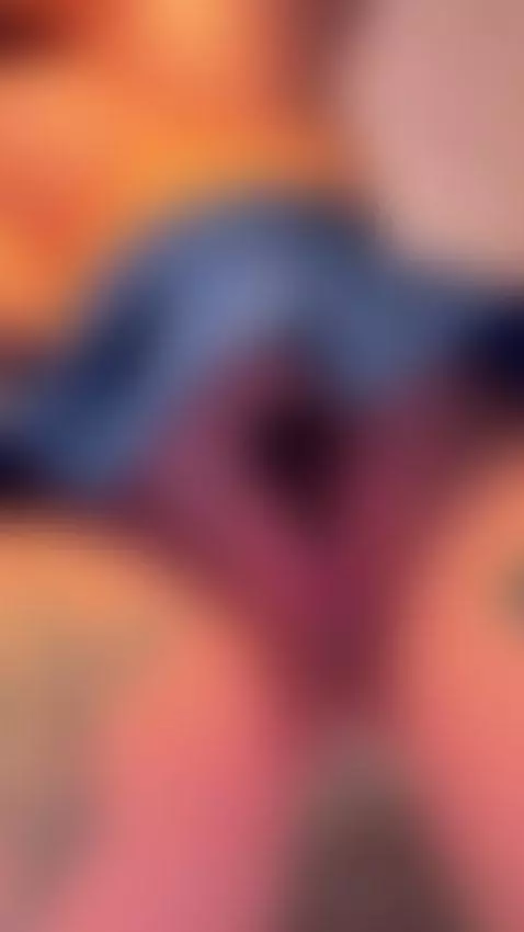 👇🏻💗  i have a gift for you by ariigomez