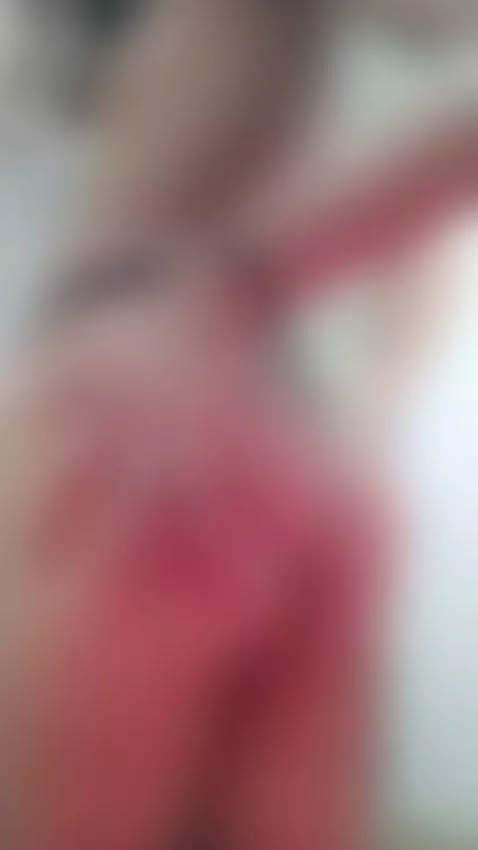 I love to feel watched... do you like what you see? by tifanyjohnson