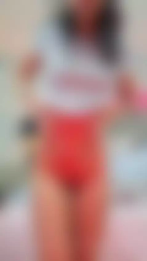 Don't imagine too much... come and get lost in me. by tifanyjohnson