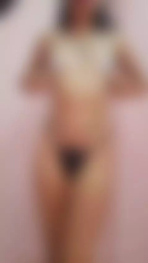 I am a thin, sexy and burning girl by tifanyjohnson