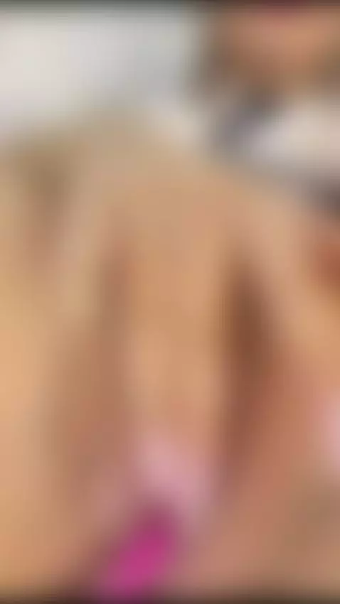 I am a hot Latina who wants to show you that you have fantas... by sophiabellemore