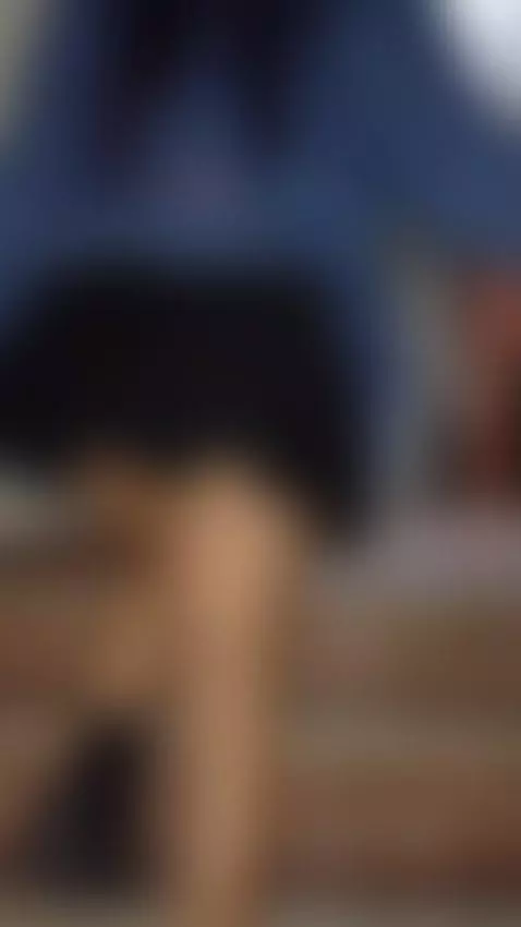 Now for a little exhibitionism while I arrive horny at my be... by emilybrookens