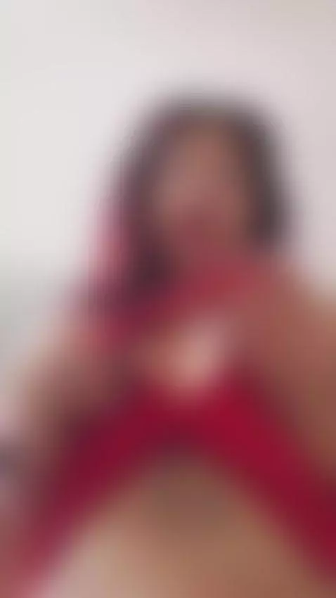 Sexy in red by emilybrookens