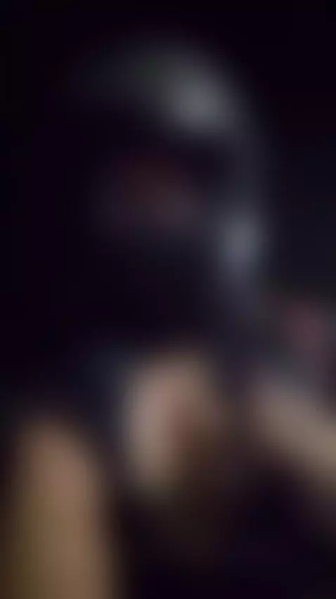 I take you on my motorcycle and fuck me behind?  mmmmmm by emilybrookens