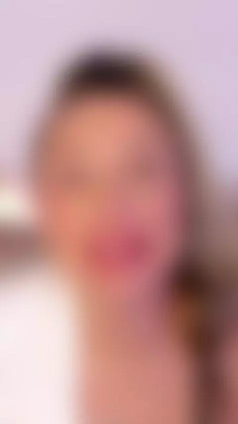 Sweet look, naughty mind by liianna