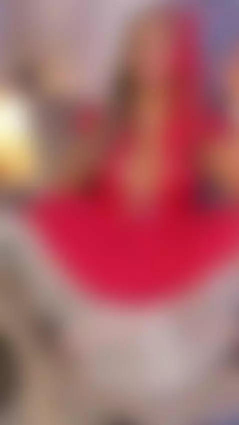 Discreet temptation. by liianna