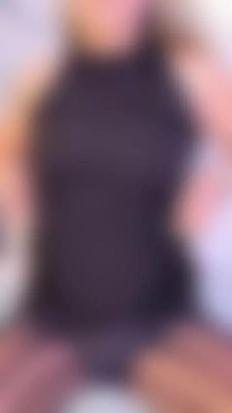 A mature lady with secrets. by liianna