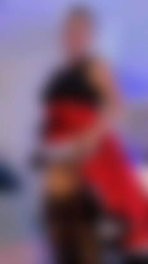 A mature woman never needs to try too hard. by liianna