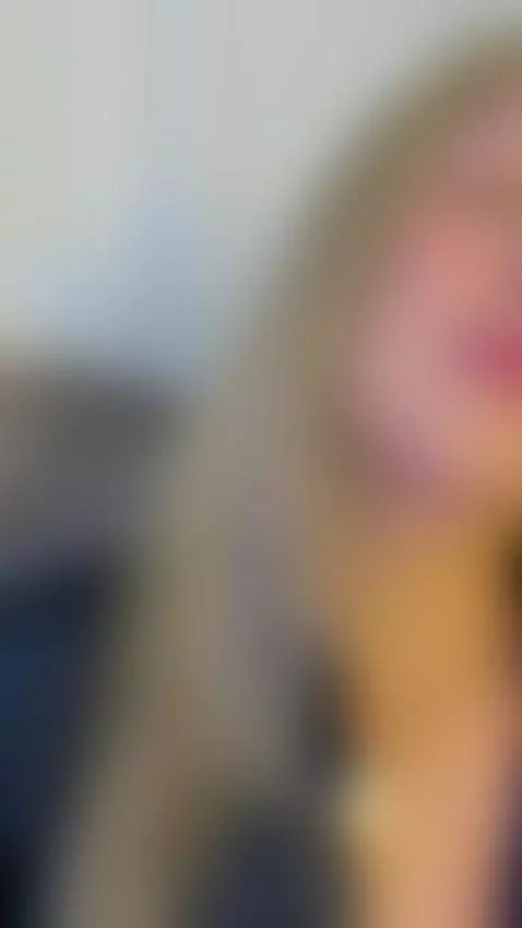 like a ballad to start the day  https://www.camsoda.com/liia... by liianna