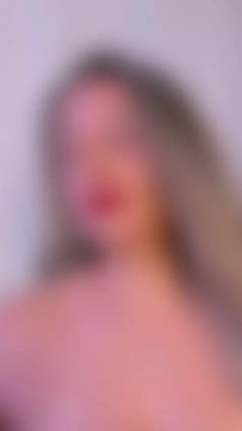 I like this—feeling the music.  https://www.camsoda.com/liia... by liianna