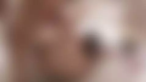 que rico que me estiren bien feels so good 🤤 @milanrodriguez by shaktibabe