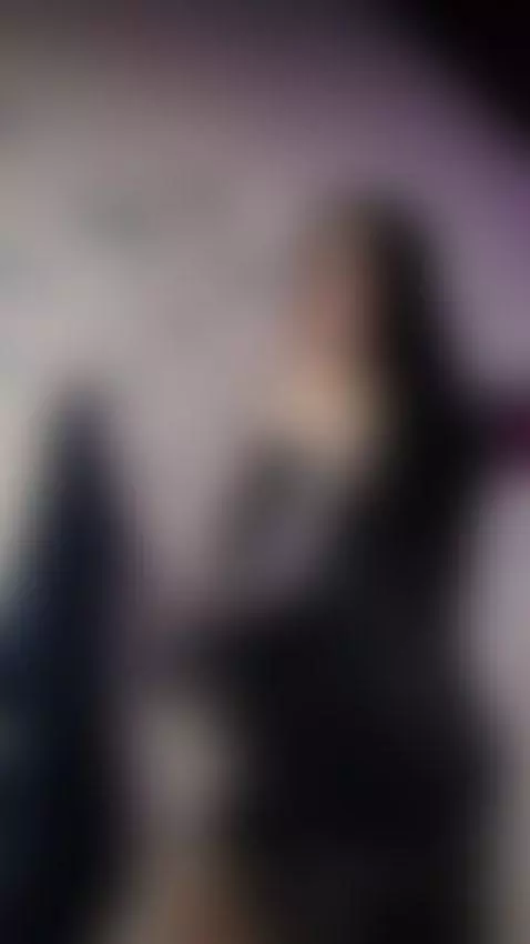 welcome  room by onlybluex