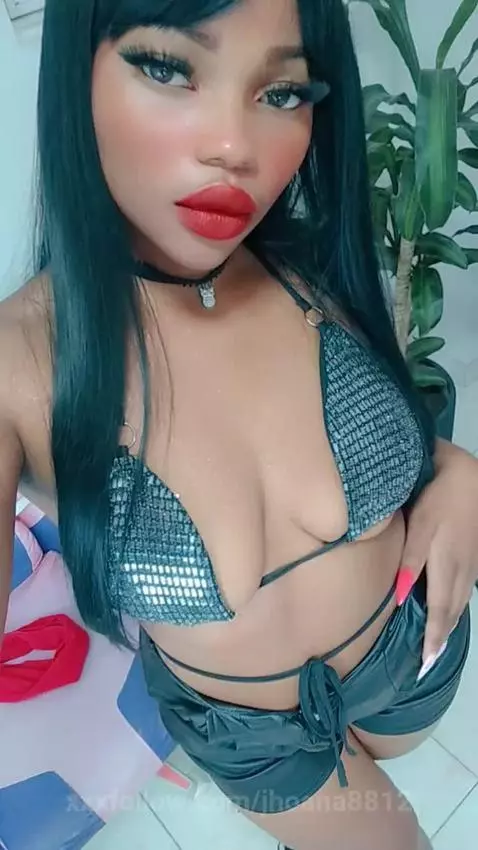 linda, latinaebano by jhoana8812