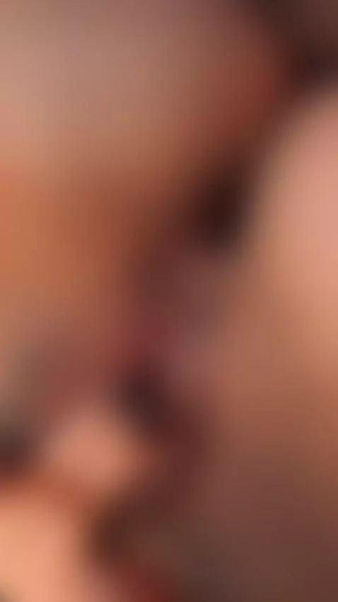 DM me keyword "gifs" on OF for a free dick rating 😏📩 by vilgelminaa