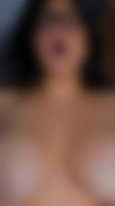 Let me suck your cock complete! by nicollefaith