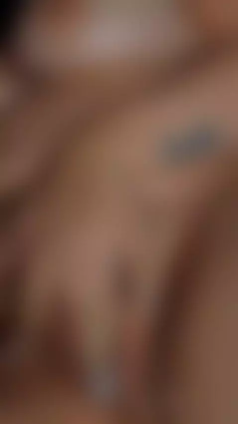 Fast, rub my clitoris!💦 by nicollefaith