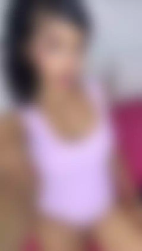 Hot🔥 by naomi-spark3