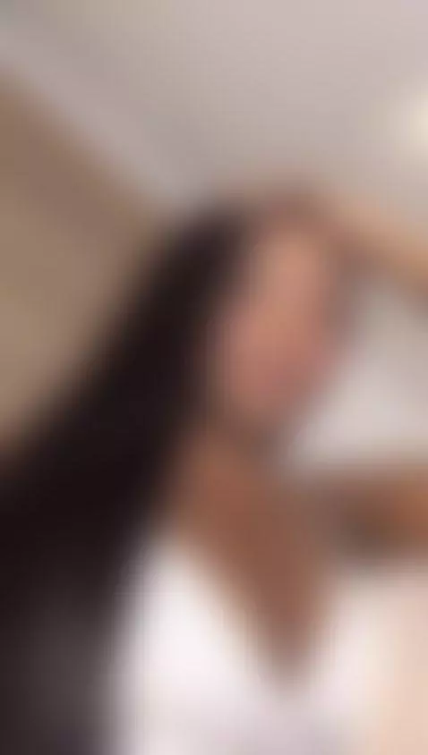 Hi love, I'm ready to have fun with you😝 by lilian-starfire