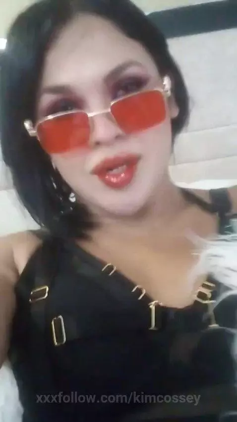 Small, sweet and about to make you sin. by kimcossey