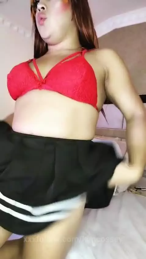 When you are close, even the air becomes heavier. by kimcossey