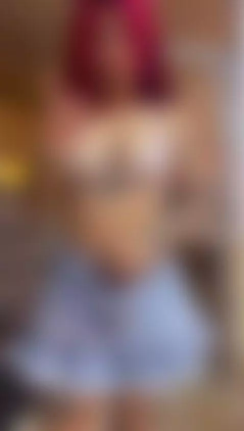 Close your eyes! 🙈 by tinyrivera