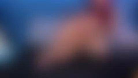 Oil in my sexy legs! by tinyrivera