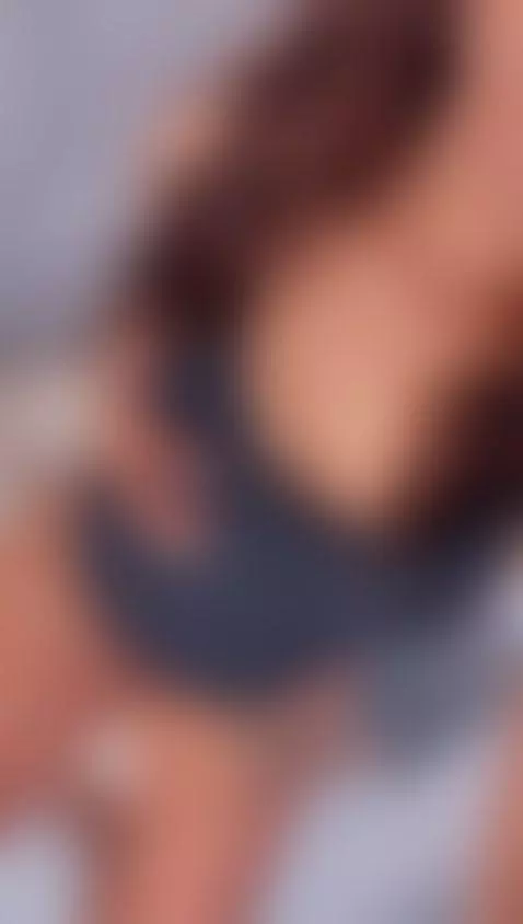 Hi guys, come to my room to have a good time together. by abbiegh