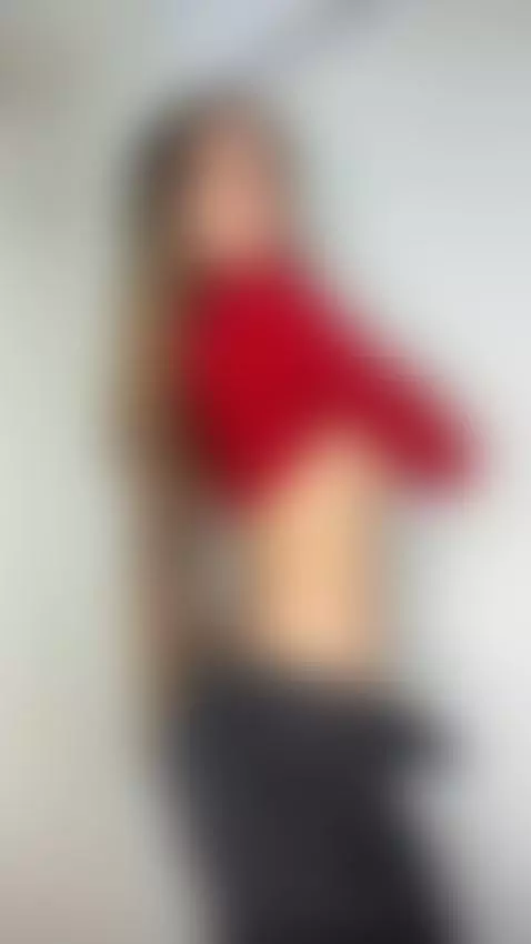 I know you wanna grab it too 😏 I don't mind by miamadisonn