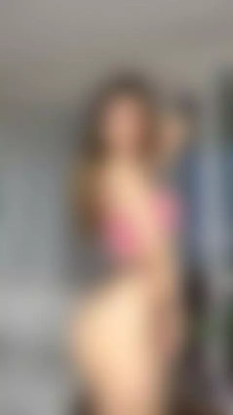 Tell me where you’d start if you were here 🫦🔥 by miamadisonn