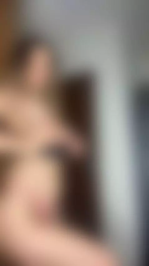 Got me thinking what your grip feels like 🥵 by miamadisonn