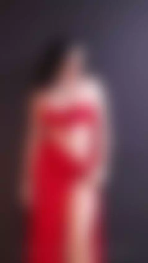 sensual body for u ! 💗 and red passion by melodycollinss