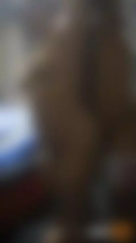 En un rico baile me pasa su verga por el culo by julietacarden