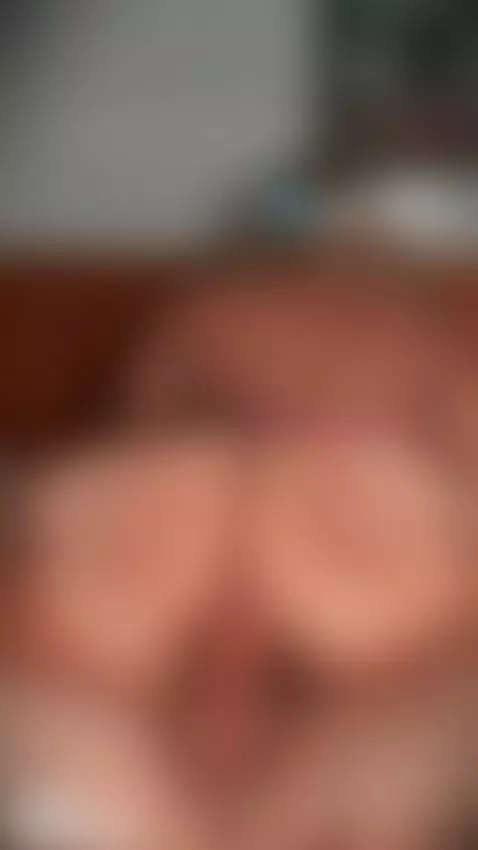 twerking and riding huge hard cock by b1gtheo