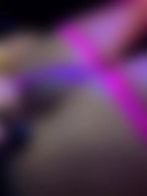 feeling puta by aleyl0